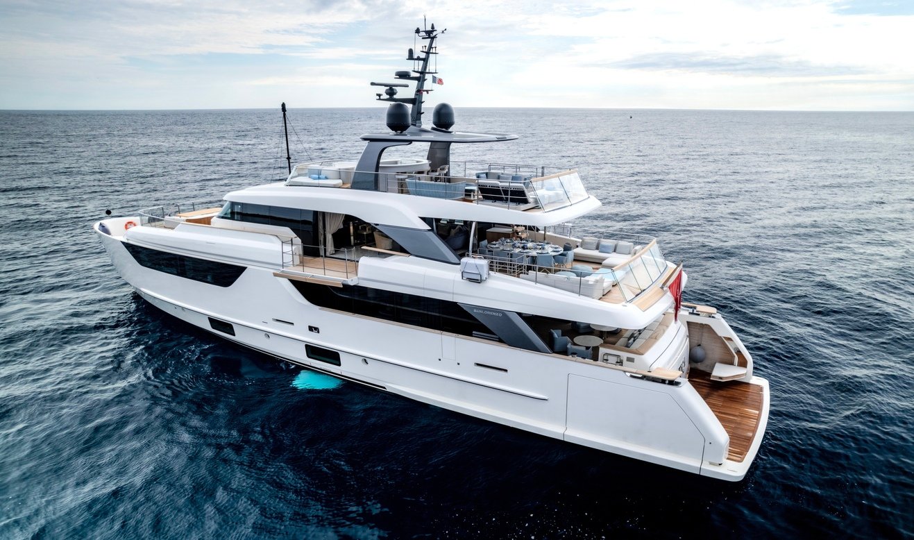 Sanlorenzo SD118